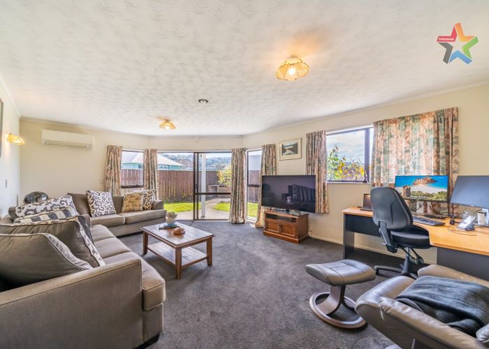  at 2/12 Burcham Street, Taita, Lower Hutt, Wellington