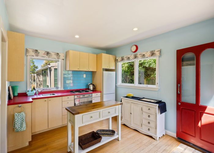  at 43 Tovey Street, New Brighton, Christchurch City, Canterbury