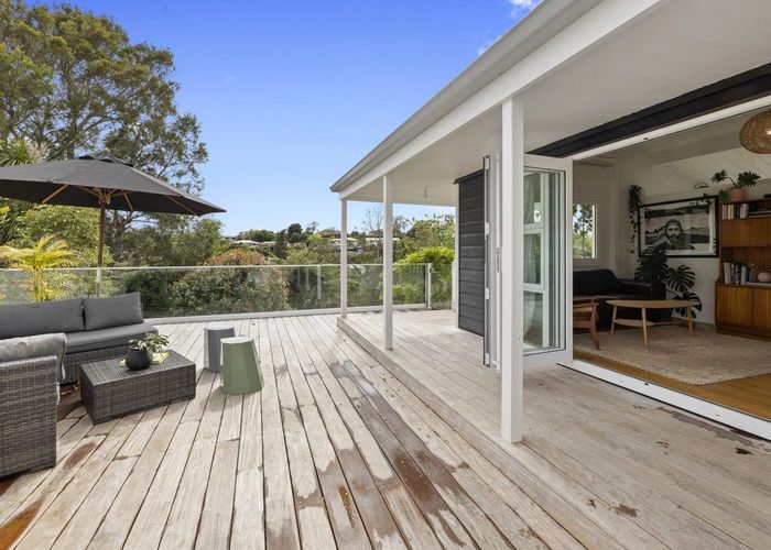  at 12 Honnor Place, Hurdon, New Plymouth