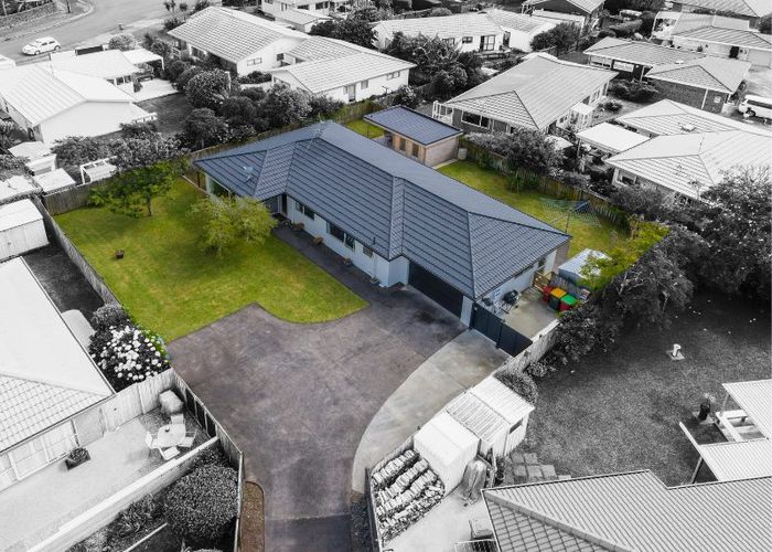  at 80 Lakeside Drive, Orewa, Orewa