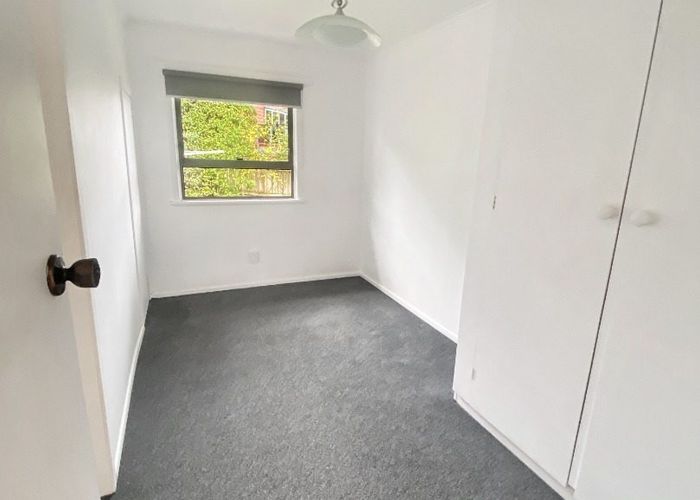  at 448 Beach Road, Murrays Bay, North Shore City, Auckland