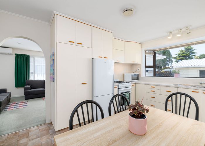  at 37 Branston Street, Hornby, Christchurch