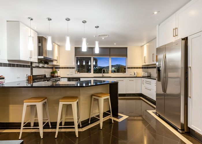  at 22 Kahurangi Heights, Aotea, Porirua, Wellington