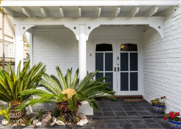  at 8 Lighthouse Road, Bluff Hill, Napier, Hawke's Bay