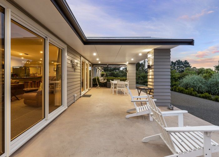  at 14 Twin Peaks Grove, Koputaroa, Levin