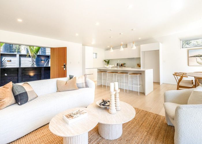  at 231 Ocean View Road, Oneroa, Waiheke Island, Auckland