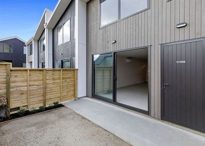  at 7/166 Queens Drive, Lyall Bay, Wellington, Wellington