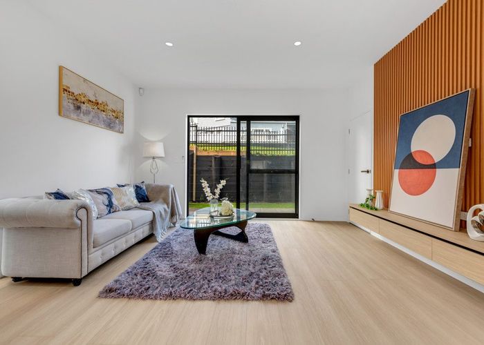  at 27 Red Hill Road, Red Hill, Papakura, Auckland