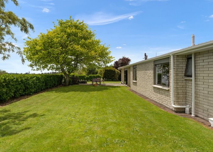  at 1024 Mountain Road, Waiongana, Inglewood