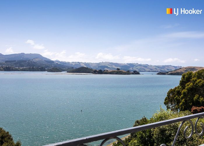  at 35 Oxley Crescent, Broad Bay, Dunedin, Otago
