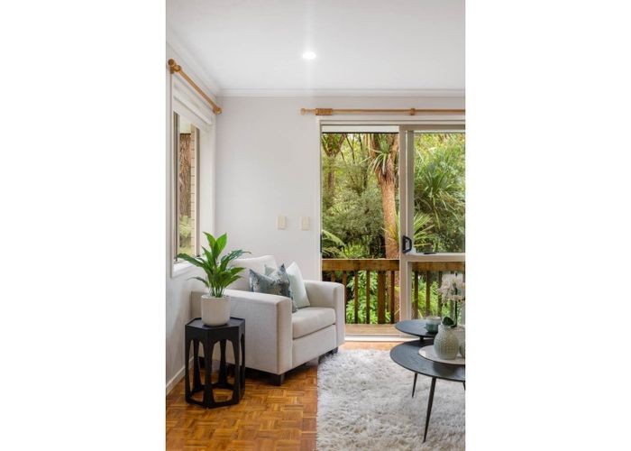  at 21 Frenz Drive, Titirangi, Auckland