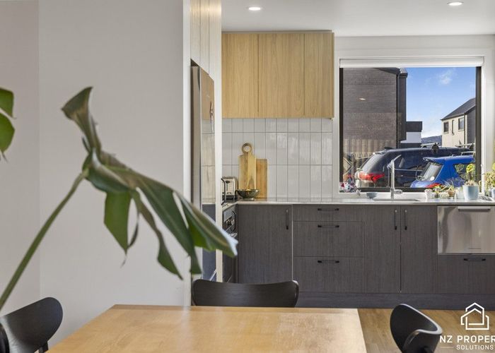  at 4 Nimon Lane, Caversham, Dunedin, Otago