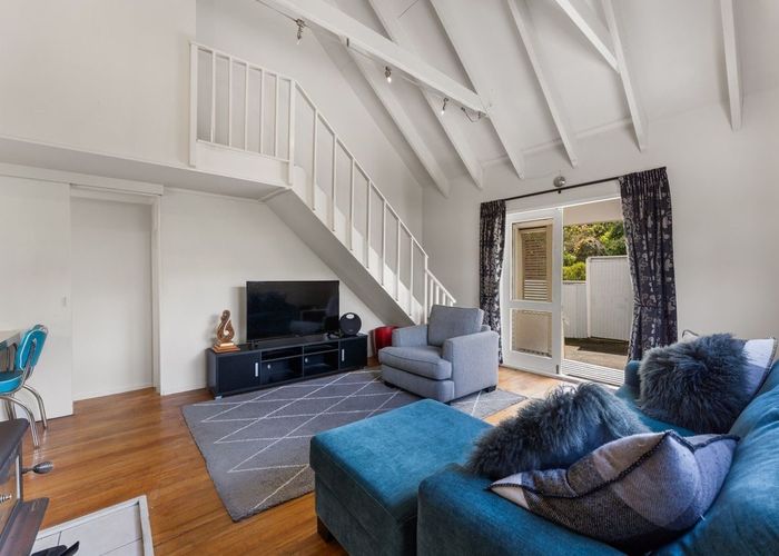  at 2/7 Annabell Grove, Haywards, Lower Hutt