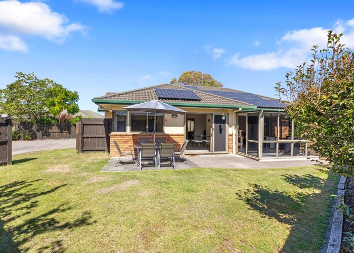  at 6 Mcleod Place, Papamoa, Tauranga, Bay Of Plenty