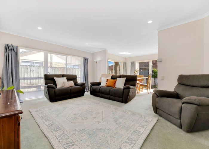  at 13 Montilla Place, Manurewa, Manukau City, Auckland