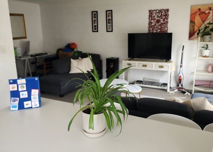  at 6/15 Coates Street, Hamilton East, Hamilton, Waikato