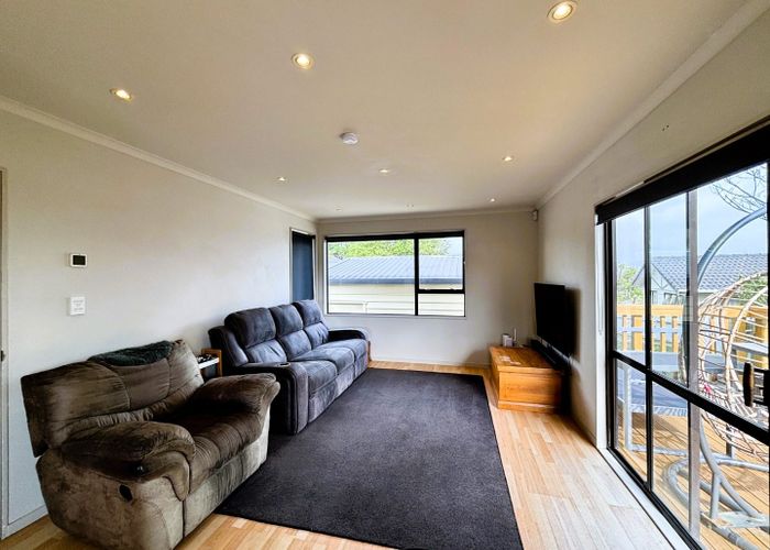  at 16 Stemhead Lane, Whitby, Porirua, Wellington