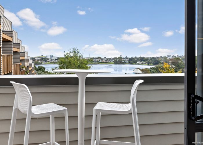  at 127B Queens Road, Panmure, Auckland