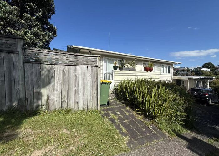  at 7 Bevyn Street, Castor Bay, North Shore City, Auckland