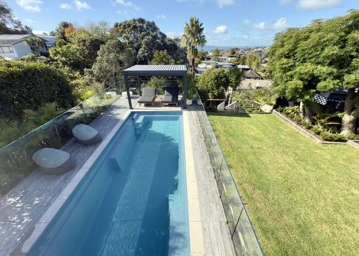  at 84 Parr Terrace, Castor Bay, North Shore City, Auckland