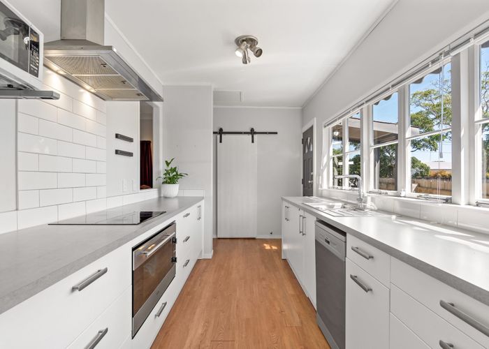  at 56 Gloucester Road, Manurewa, Manukau City, Auckland