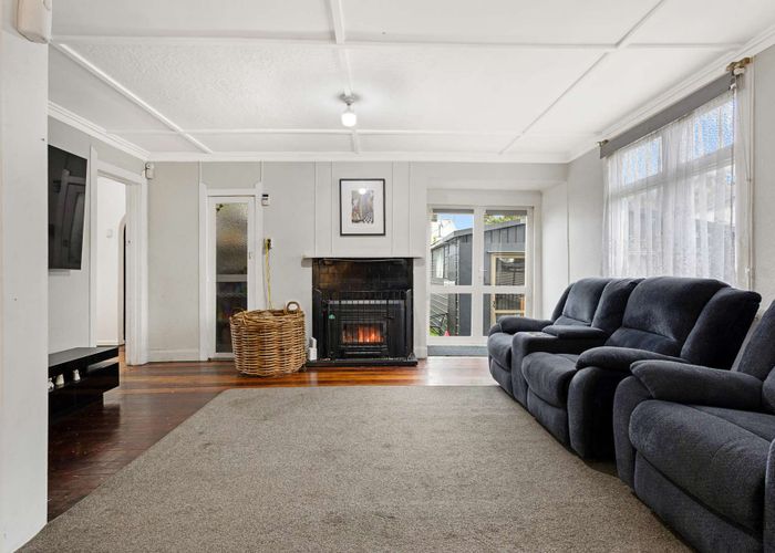 at 905 Queen Street East, Parkvale, Hastings, Hawke's Bay
