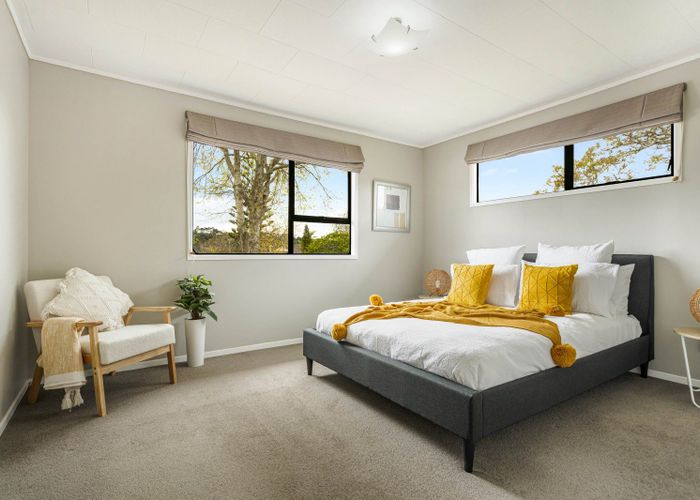  at 66 Lynn Road, Bayview, Auckland