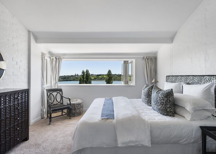  at 2/2 Darwin Lane, Remuera, Auckland City, Auckland