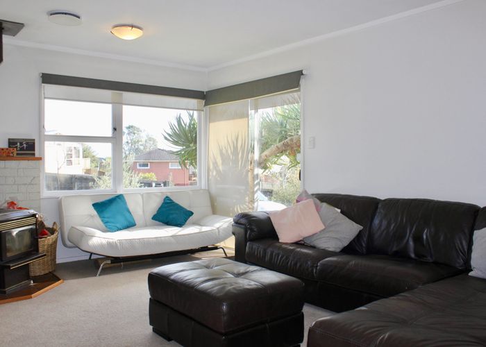  at 34 Sunvue Rd, Glen Eden, Waitakere City, Auckland