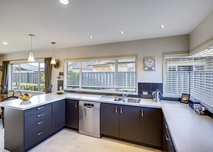  at 10 Milford Place, Poraiti, Napier