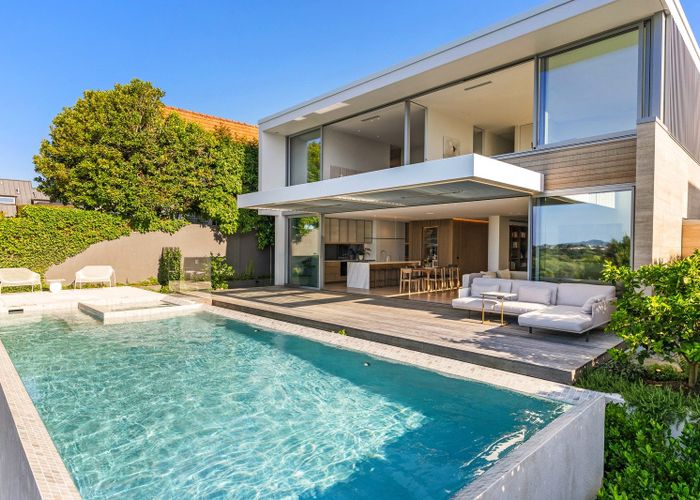  at 18 Martin Avenue, Remuera, Auckland City, Auckland