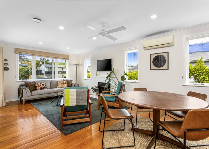  at 60 Woodside Road, Massey, Auckland