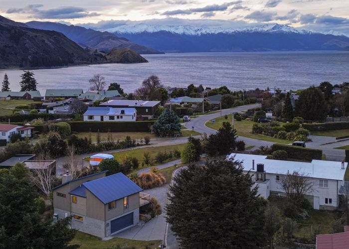  at 35 Parry Crescent, Lake Hawea, Wanaka, Otago