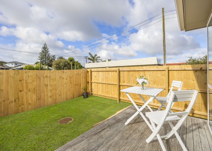  at 72A Banks Road, Mount Wellington, Auckland