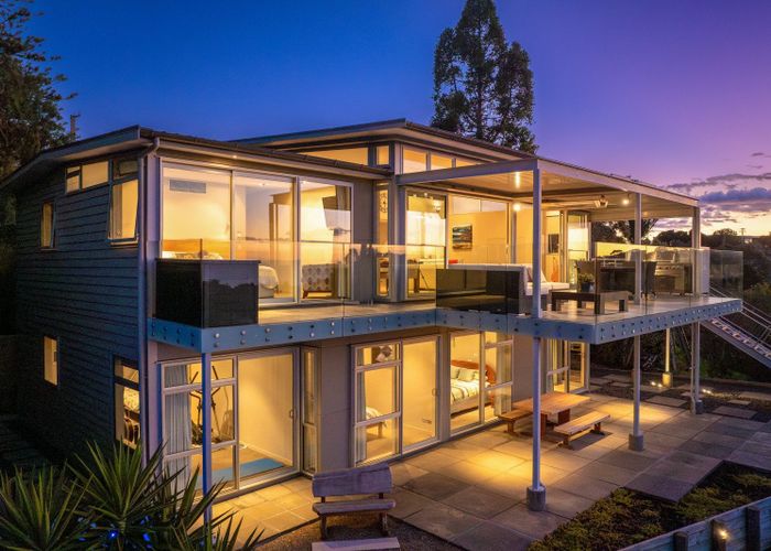  at 19 Victoria Road South, Onetangi, Waiheke Island, Auckland