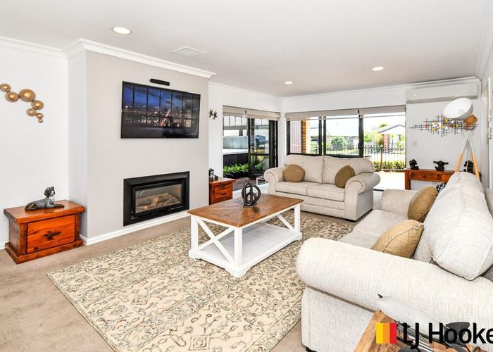  at 1 Mull Place, Wattle Downs, Auckland