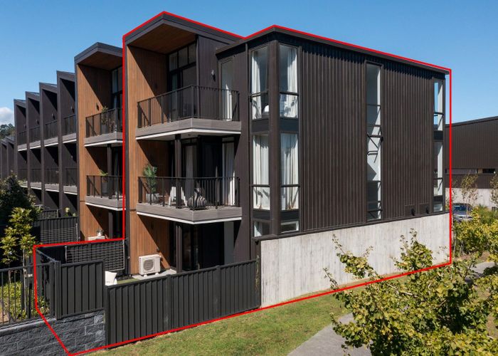  at 2 Amber Court, Stonefields, Auckland City, Auckland