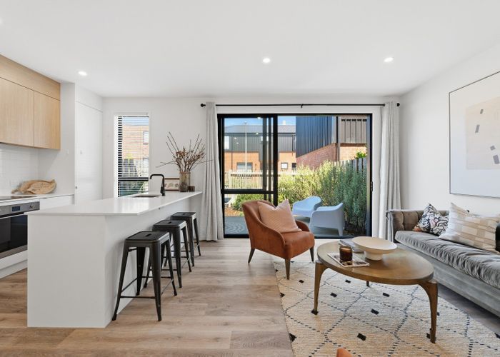  at 54 Tahuhu Road, Mount Wellington, Auckland City, Auckland