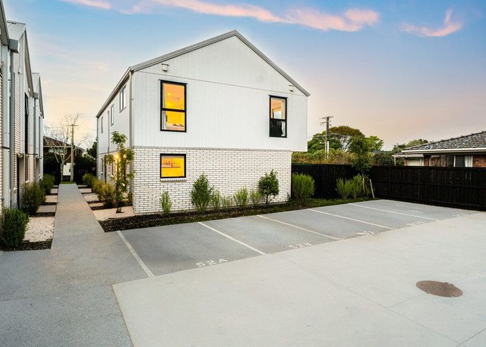  at 52B Rutland Road, Mount Wellington, Auckland City, Auckland