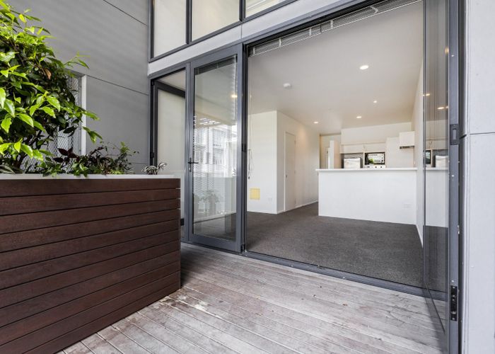  at 90 Fisher Point Drive, Freemans Bay, Auckland City, Auckland