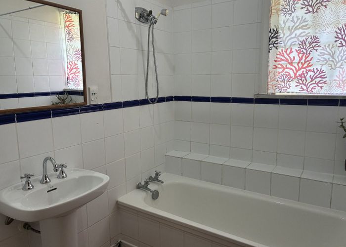  at 3 Whitmore Road, Mount Roskill, Auckland City, Auckland