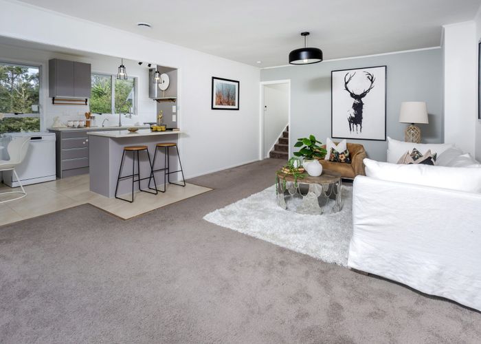  at 16 West Glade Crescent, Birkdale, North Shore City, Auckland