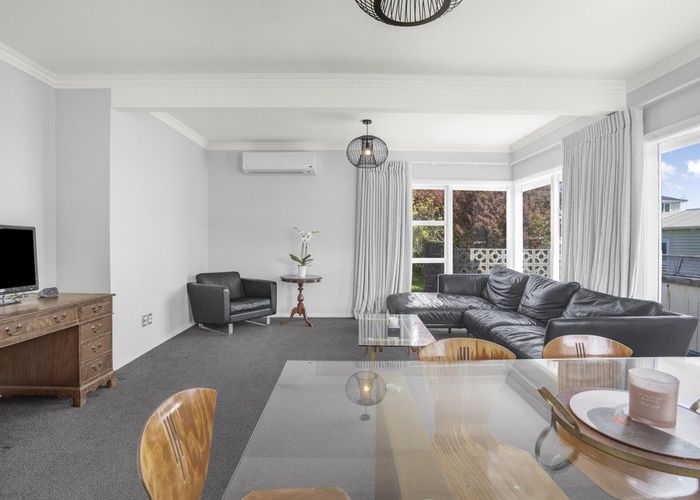  at 7 East Street, Petone, Lower Hutt