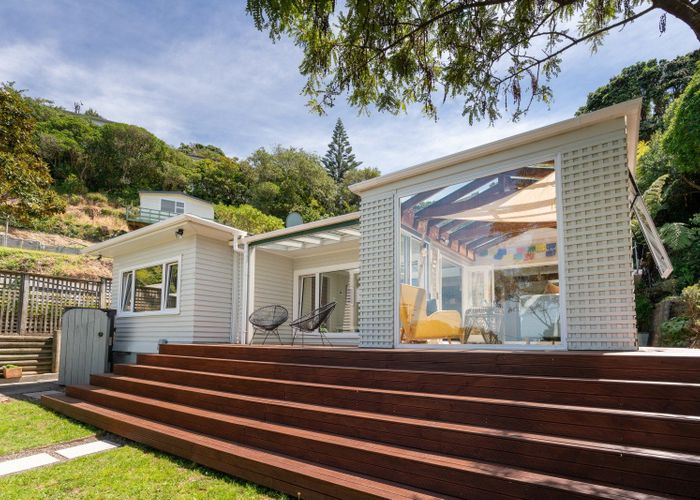  at 40 Rakau Road, Hataitai, Wellington