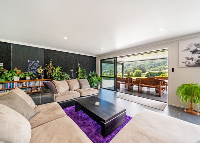  at 227 Marchant Road, Kaitoke, Upper Hutt, Wellington