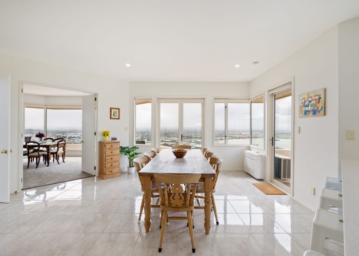  at 126 Cannon Hill Crescent, Mount Pleasant, Christchurch City, Canterbury