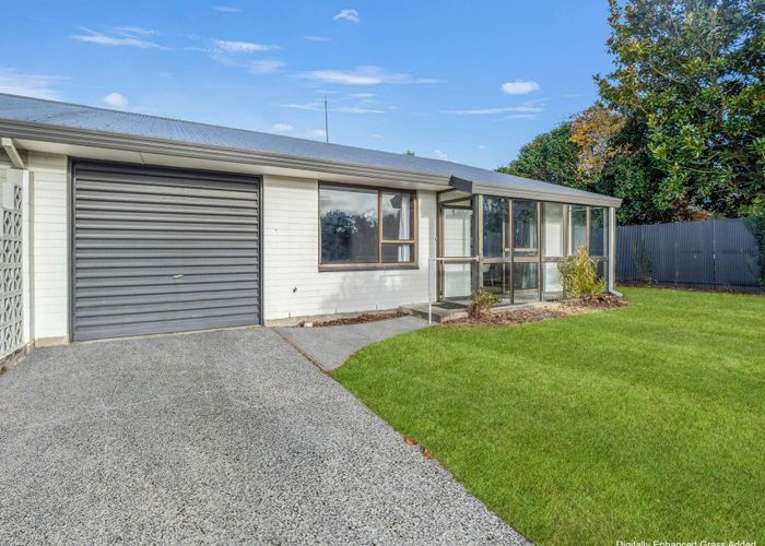  at 38 Oakhampton Street, Hornby, Christchurch City, Canterbury