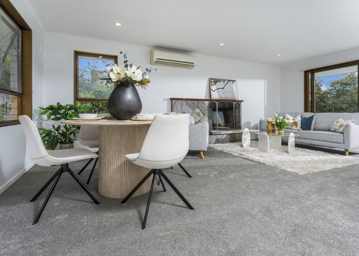  at 58 Ravenwood Drive, Forrest Hill, Auckland