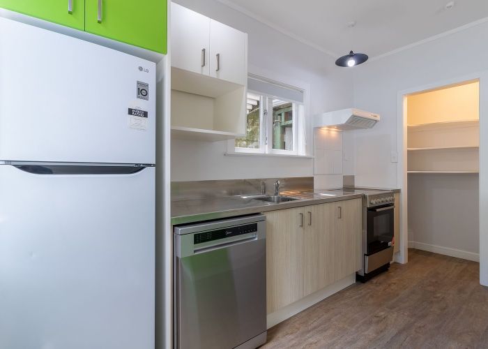  at 32 Adams Terrace, Aro Valley, Wellington, Wellington