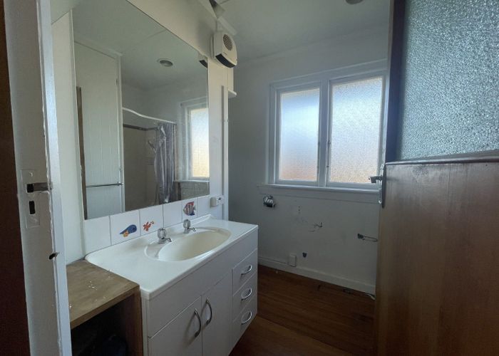  at 2/66  Sefton Street, Timaru, Timaru, Canterbury
